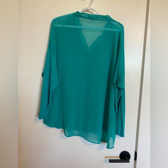 OLIVE & Oak size 2X - Picture 3 of 3